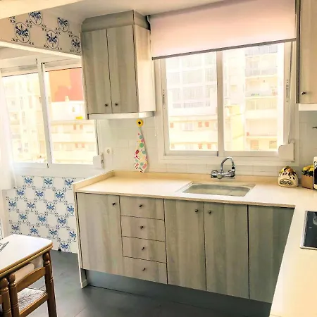 Apto Poseidon Con Parking En Edificio Subterraneo Apartament